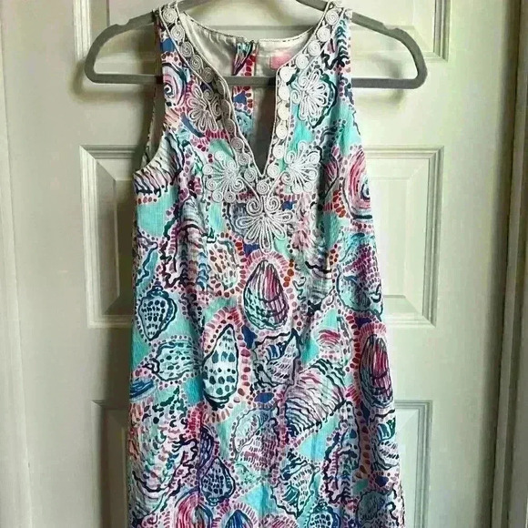 Lilly Pulitzer Dresses & Skirts - Lily Pulitzer Dress - Shell me about it  - Fully lined! Size 0